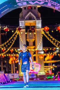 BIB: 0904, 005, 100055
                            <button type="button" onclick="openModal(21814278)" class="btn btn-primary btn-sm float-right btn-popup" data-toggle="modal" data-target=".modal-high-quality">
                        <i class="fas fa-shopping-cart"></i> Add to Cart
                    </button>
                                            <button type="button" onclick="isThisMe(21814278, true)" class="btn btn-success btn-sm float-right btn-popup btn-isme hidden" data-toggle="tooltip" data-placement="bottom" title="นี่คือรูปของคุณใช่ไหม คลิกที่นี่เพื่อเอาเข้าอัลบั้ม">
                        <i class="fas fa-plus"></i> Add to album
                    </button>
                    <button type="button" onclick="isThisMe(21814278, false)" class="btn btn-warning btn-sm float-right btn-popup btn-isnotme hidden">
                        <i class="fas fa-ban"></i> Remove from album
                    </button>